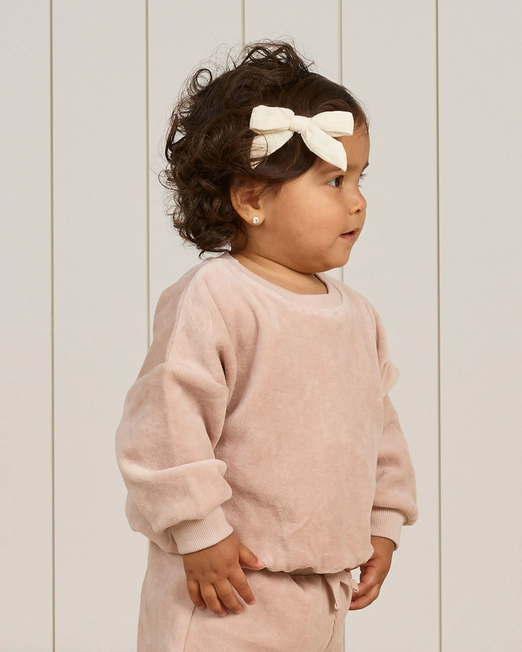 Baby Girl Sets | 2PCS: Blush Velour Sweatshirt and Pants Set | Quincy Mae