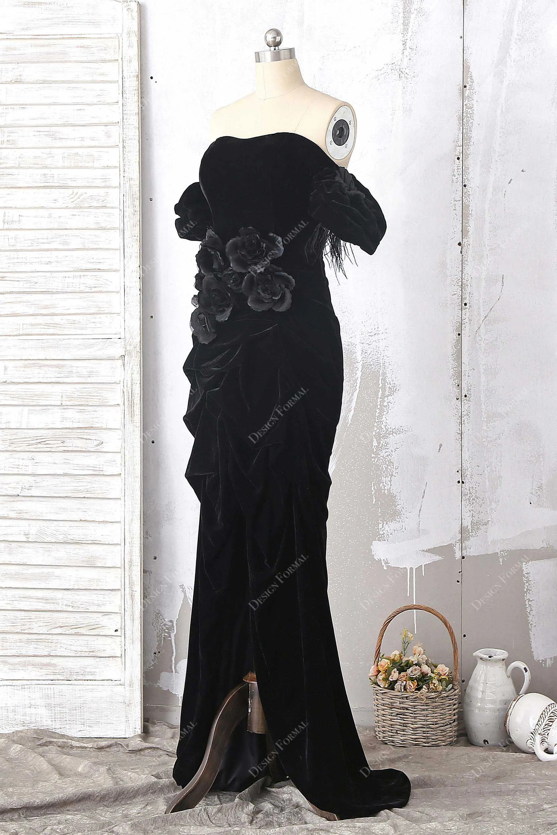 Black Feather Off-the-shoulder Slit Prom Dress