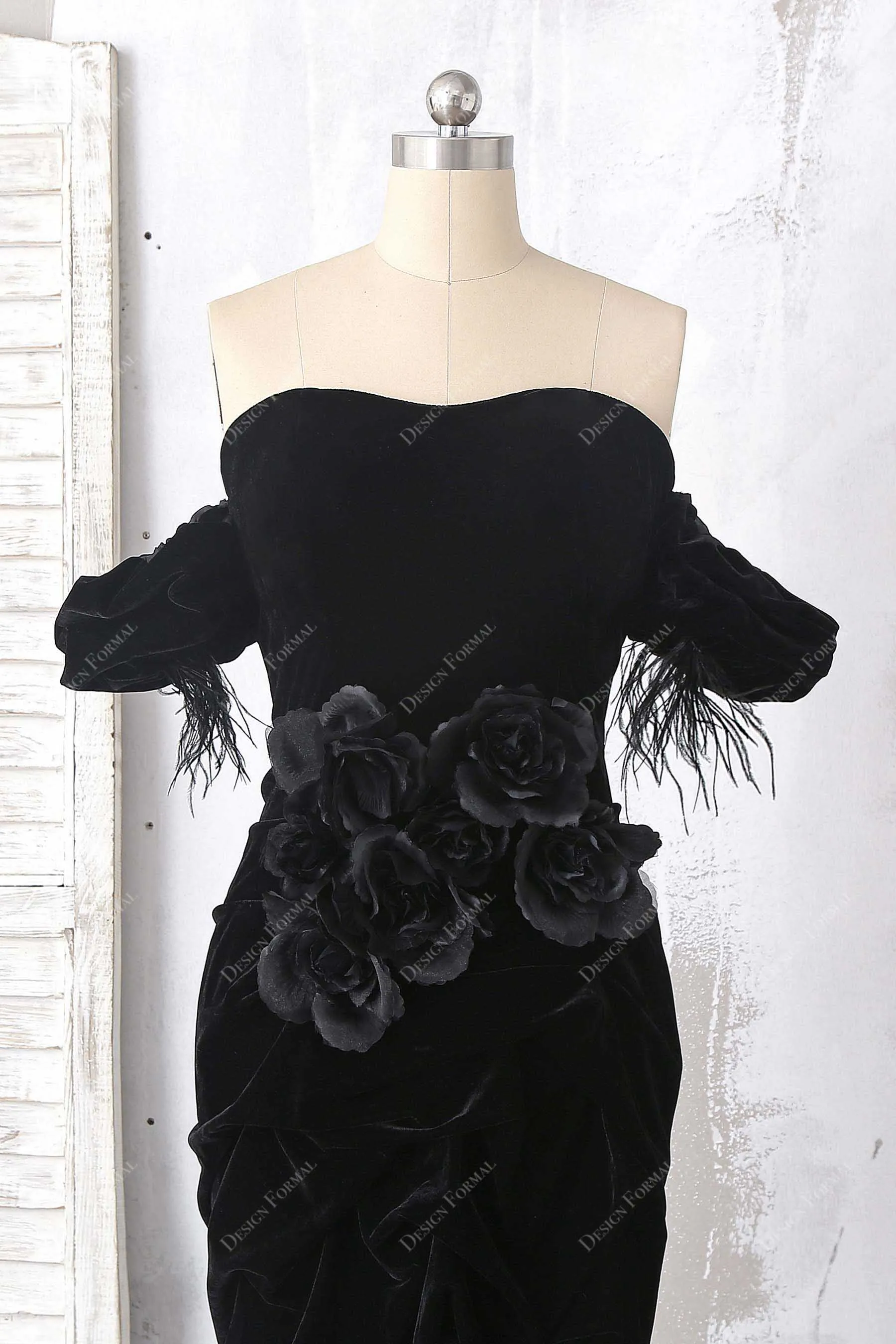 Black Feather Off-the-shoulder Slit Prom Dress