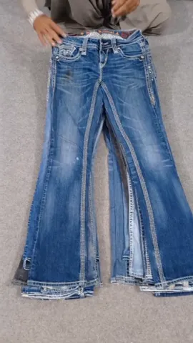 HD384 Ladies Y2K Rock Revival Flared and Straight Jeans - 17 pcs