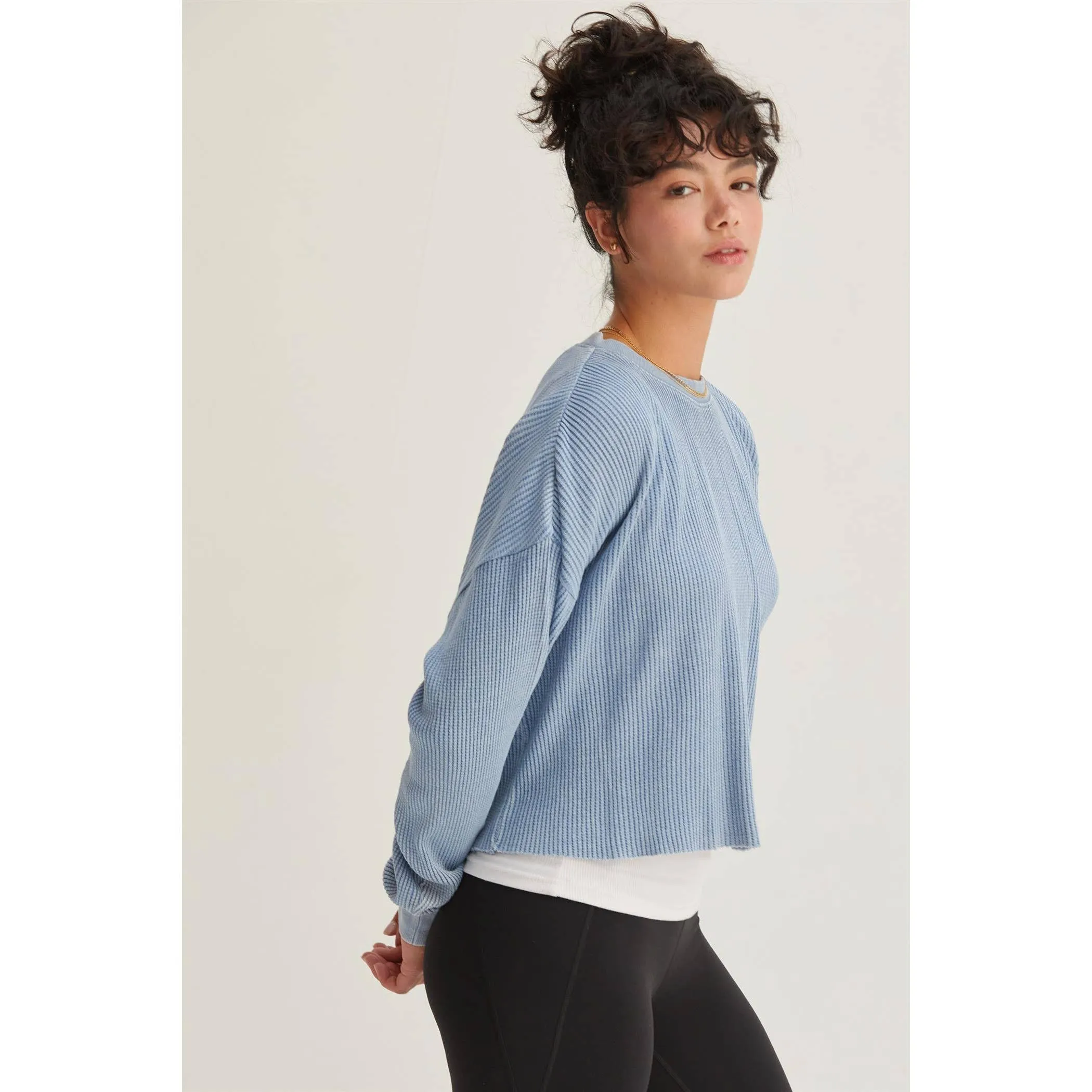 RIBBED LONG SLEEVE CROP SWEATER