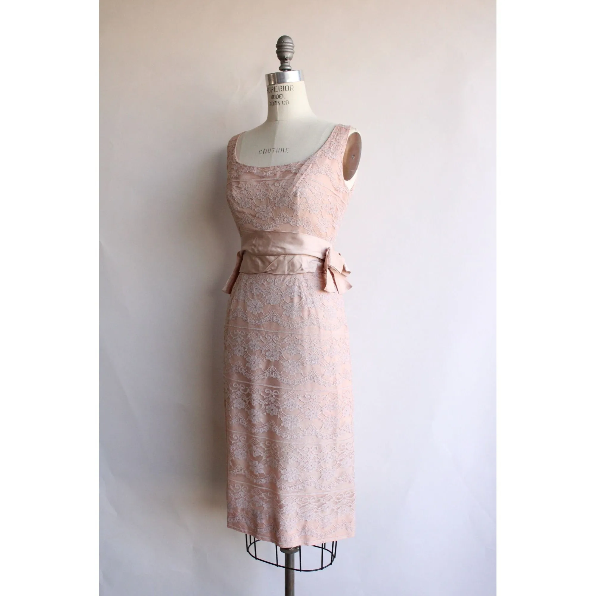 Vintage 1950s 1960s Pink Lace Wiggle Dress