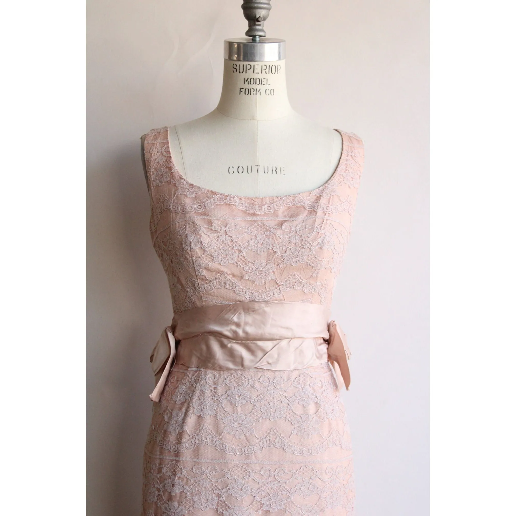 Vintage 1950s 1960s Pink Lace Wiggle Dress