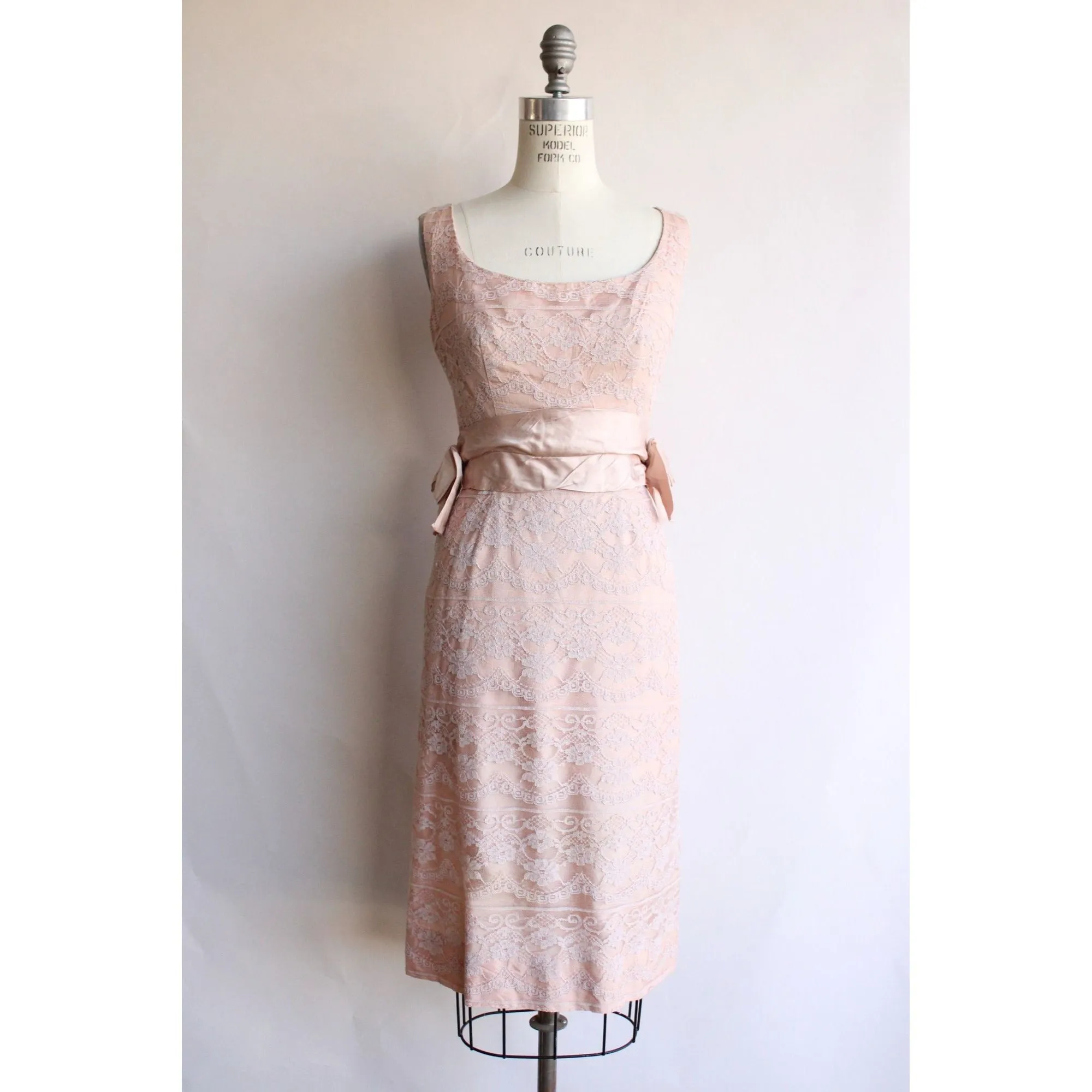 Vintage 1950s 1960s Pink Lace Wiggle Dress